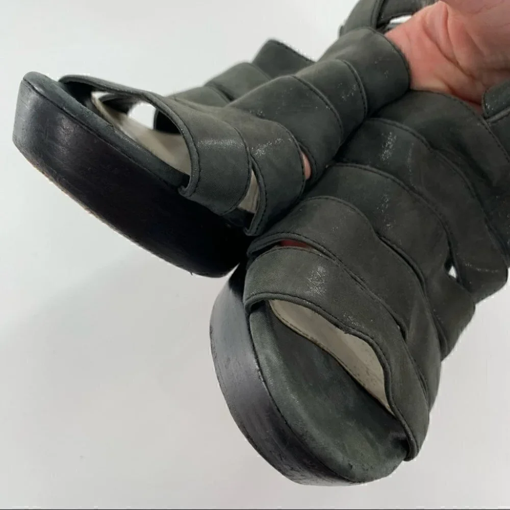 Via Spiga Womens platforms size 8 gray suede strappy cage chunky